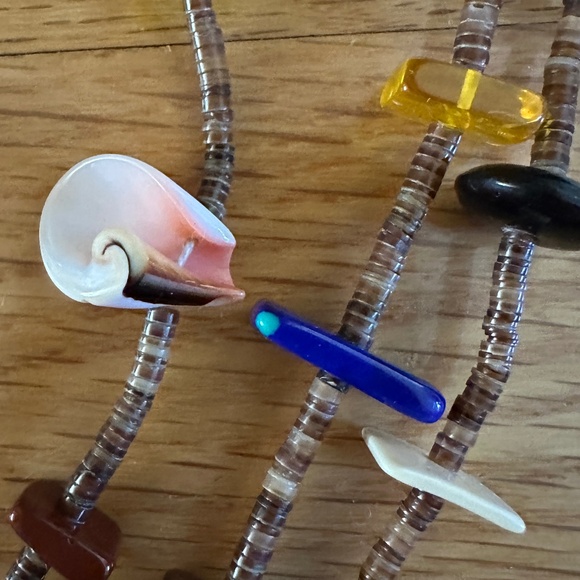 Native American Heishi Fetish Stones Necklace - Picture 16 of 16